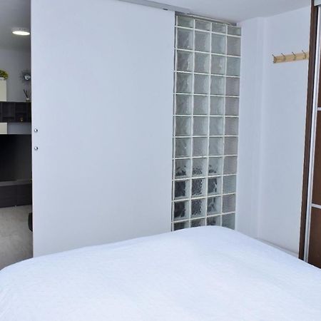 Departamentos C&G Apartment Madrid Exterior photo